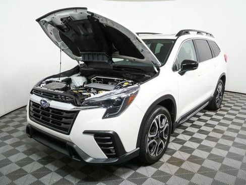 Used 2025 Subaru Ascent Limited AWD/4WD image 32