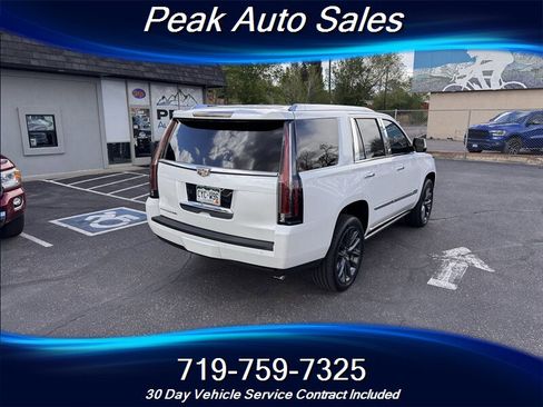 Used 2016 Cadillac Escalade Premium AWD/4WD image 7