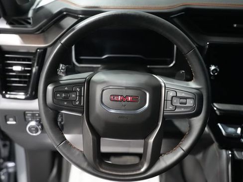 Used 2023 GMC Sierra 1500 AT4 w/ AT4 Premium Package AWD/4WD image 14