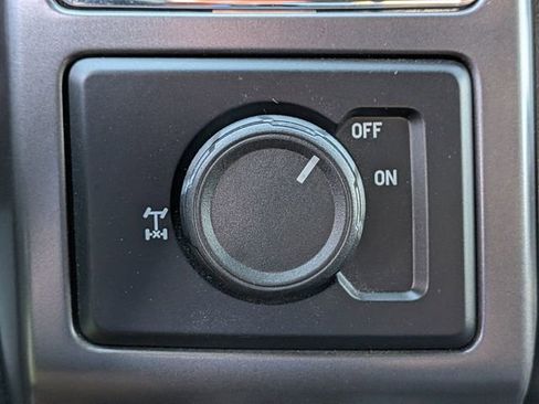 Used 2020 Ford F150 XLT w/ Equipment Group 302A Luxury image 31