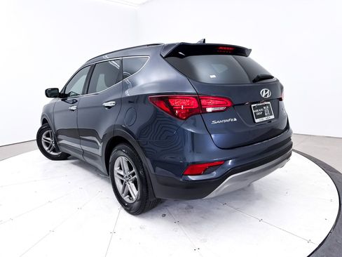 Used 2017 Hyundai Santa Fe Sport image 2