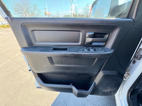 Used 2022 RAM 2500 Tradesman image 16