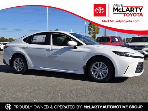 New 2026 Toyota Camry LE image 1