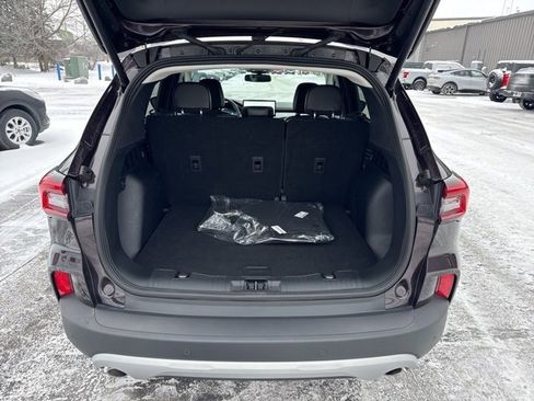 Certified 2023 Ford Escape Platinum w/ Premium Technology Package image 7