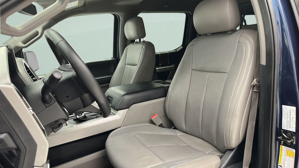 Used 2019 Ford F150 Lariat AWD/4WD image 16