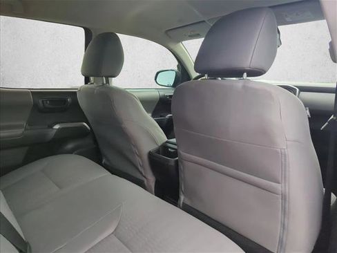 Certified 2019 Toyota Tacoma SR5 RWD image 24