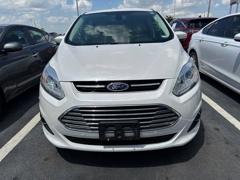 Used 2017 Ford C-MAX Titanium w/ Equipment Group 301A FWD image 2