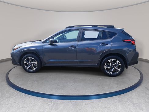 Used 2025 Subaru Crosstrek 2.5i Premium AWD/4WD image 8
