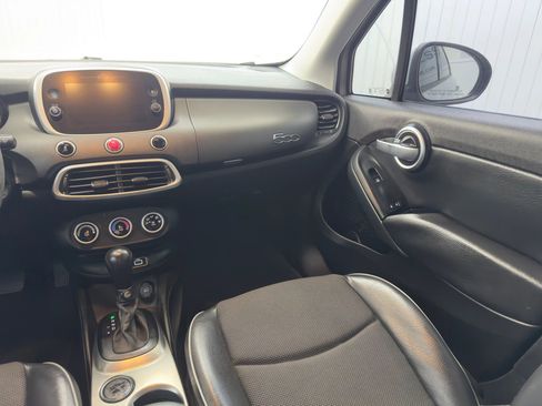 Used 2018 FIAT 500X Trekking image 16