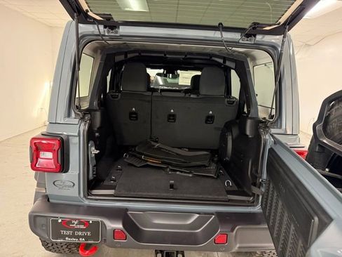 New 2026 Jeep Wrangler Unlimited Rubicon w/ Safety Group image 8