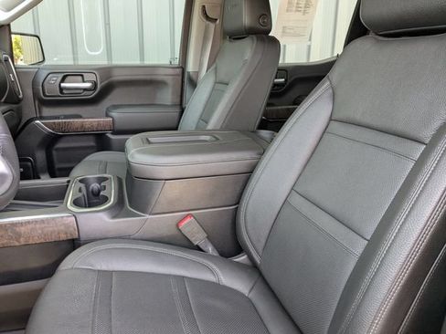 Used 2019 GMC Sierra 1500 Denali w/ Denali Ultimate Package AWD/4WD image 28