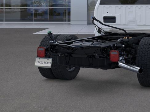 New 2025 Ford F450 XL image 21