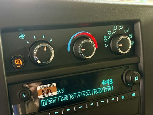 New 2026 Chevrolet Express 2500 w/ Driver Convenience Package RWD image 15