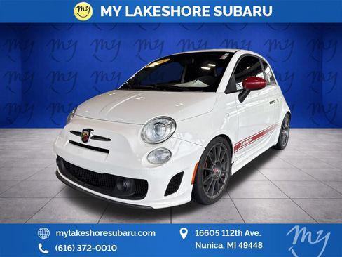Used 2013 FIAT 500 Abarth w/ Comfort/Convenience Group FWD image 3