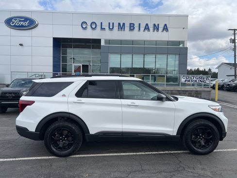 Used 2023 Ford Explorer Timberline image 7