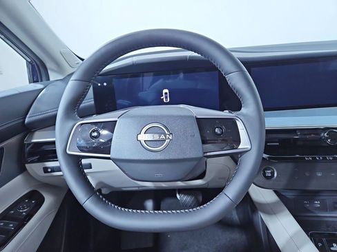 New 2025 Nissan Murano SL image 14