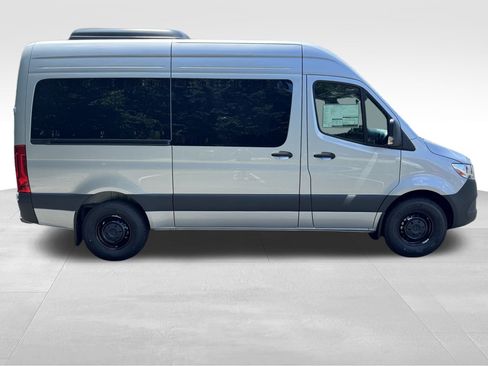 New 2025 Mercedes-Benz Sprinter 2500 image 31