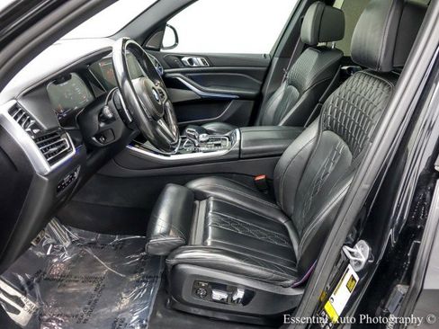 Used 2021 BMW X5 M50i AWD/4WD image 11