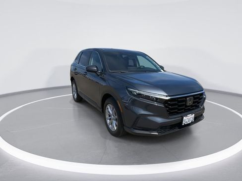 Used 2023 Honda CR-V EX image 3