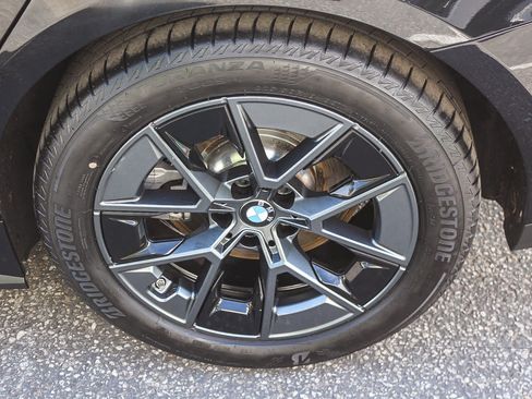Used 2025 BMW i4 eDrive40 w/ Driving Assistance Package RWD image 8