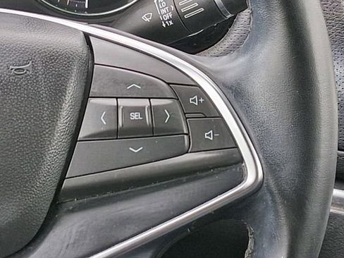 Used 2024 Cadillac XT5 Luxury w/ LPO, Floor Liner Package FWD image 12