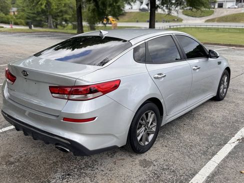Used 2020 Kia Optima LX FWD image 6