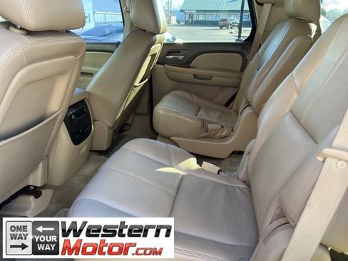 Used 2014 Chevrolet Tahoe LT w/ All-Star Edition image 18