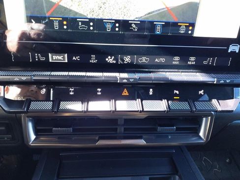 New 2025 GMC Hummer EV 3X w/ Battery Pack, 24 Module Pack image 27