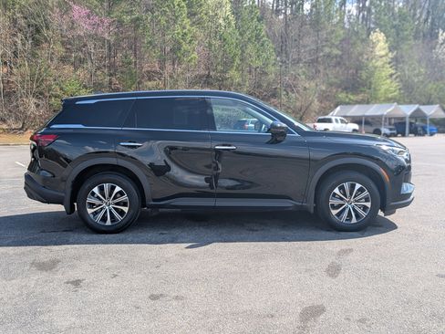 Used 2025 INFINITI QX60 Pure image 10