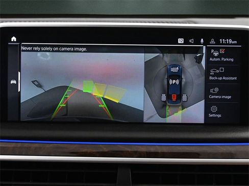 Used 2022 BMW 750i xDrive 750i xDrive w/ Executive Package image 32