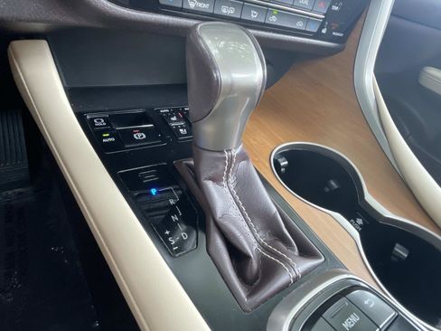 Used 2019 Lexus RX 350 AWD w/ Premium Package image 21