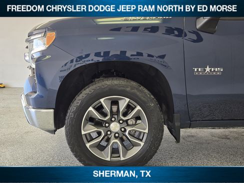 Used 2023 Chevrolet Silverado 1500 LT w/ Texas Edition Plus AWD/4WD image 6