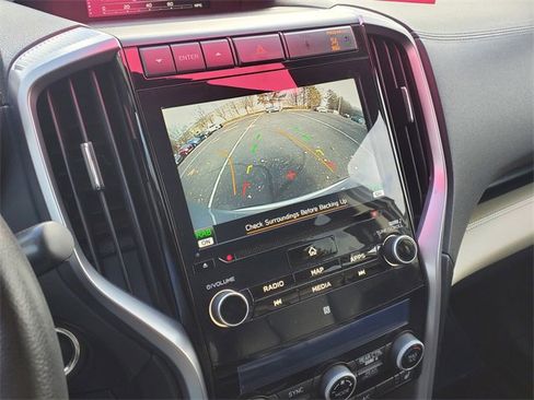 Used 2019 Subaru Ascent Limited image 33