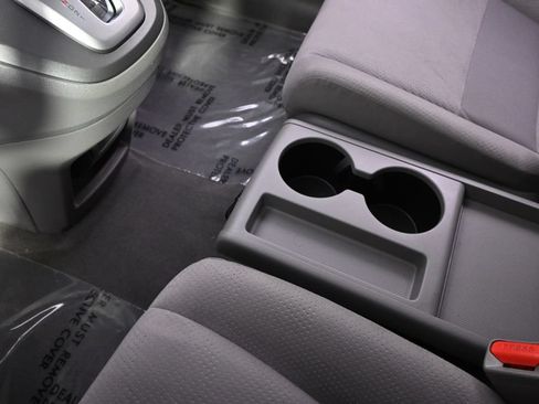 Used 2011 Honda CR-V EX image 30