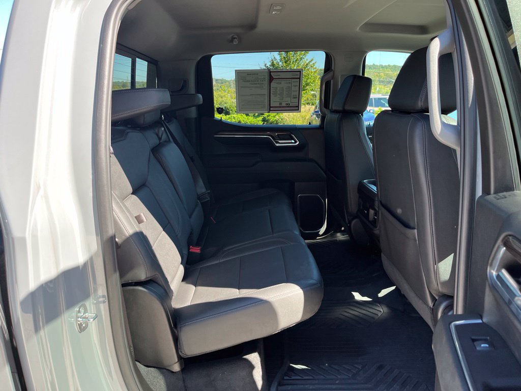 Used 2024 Chevrolet Silverado 1500 RST AWD/4WD image 22