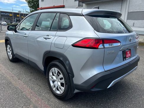 Certified 2022 Toyota Corolla Cross L AWD/4WD image 7