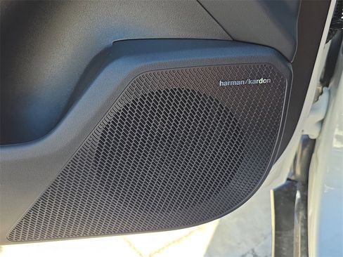 New 2025 Kia K4 GT-Line Turbo image 22