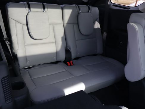 New 2026 Ford Explorer Active w/ Active Comfort Package image 12