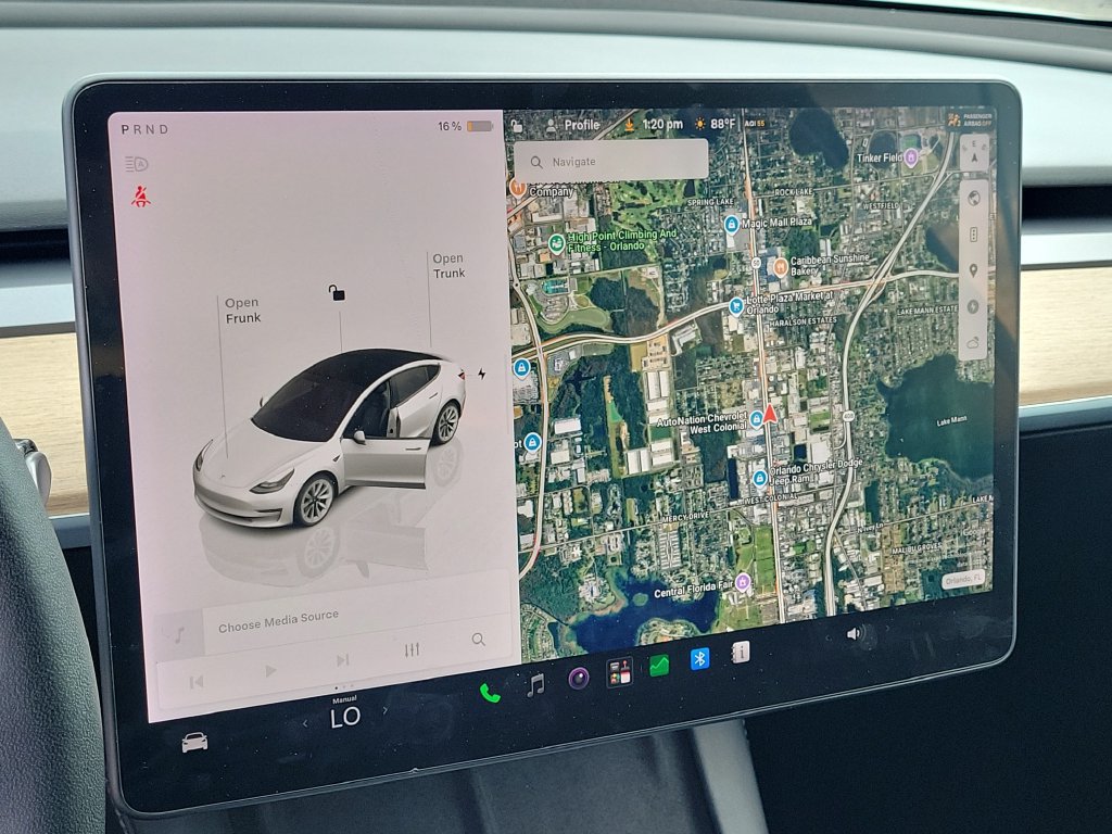 Used 2022 Tesla Model 3 Long Range AWD/4WD image 23