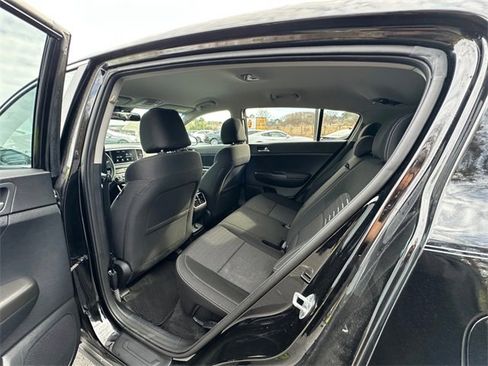 Used 2022 Kia Sportage LX w/ LX FWD Value Edition Package image 18