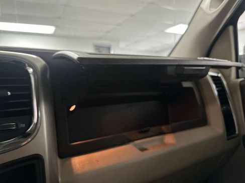 Used 2013 RAM 1500 Laramie w/ Convenience Group AWD/4WD image 55