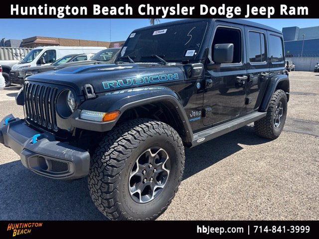 Used 2022 Jeep Wrangler Unlimited Rubicon 4xe w/ Cold Weather Group AWD/4WD image 1