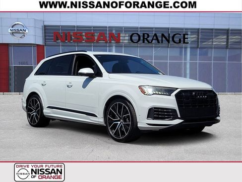 Used 2021 Audi Q7 3.0T Prestige w/ Prestige Package AWD/4WD image 1