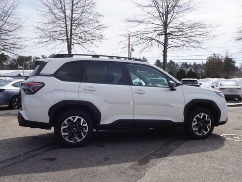 New 2026 Subaru Forester Premium AWD/4WD image 4