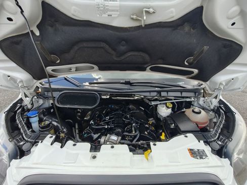 Used 2017 Ford Transit 250 130 Low Roof image 38