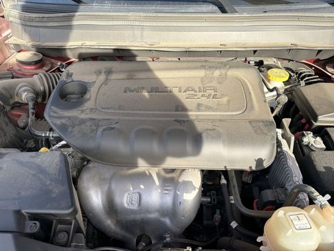 Certified 2020 Jeep Cherokee Latitude Plus w/ Cold Weather Group image 34