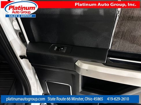 Used 2020 Ford F350 Lariat w/ Chrome Package AWD/4WD image 38