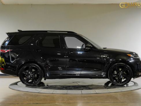 Used 2023 Land Rover Discovery S R-Dynamic AWD/4WD image 9