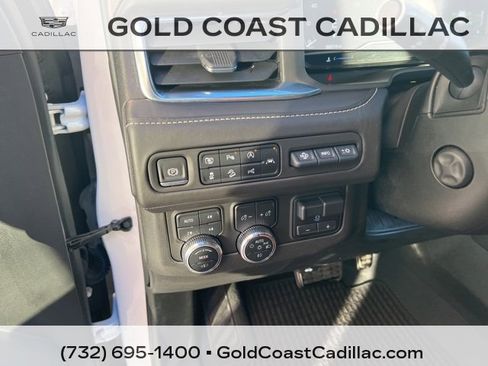 Used 2023 GMC Yukon Denali Ultimate image 22