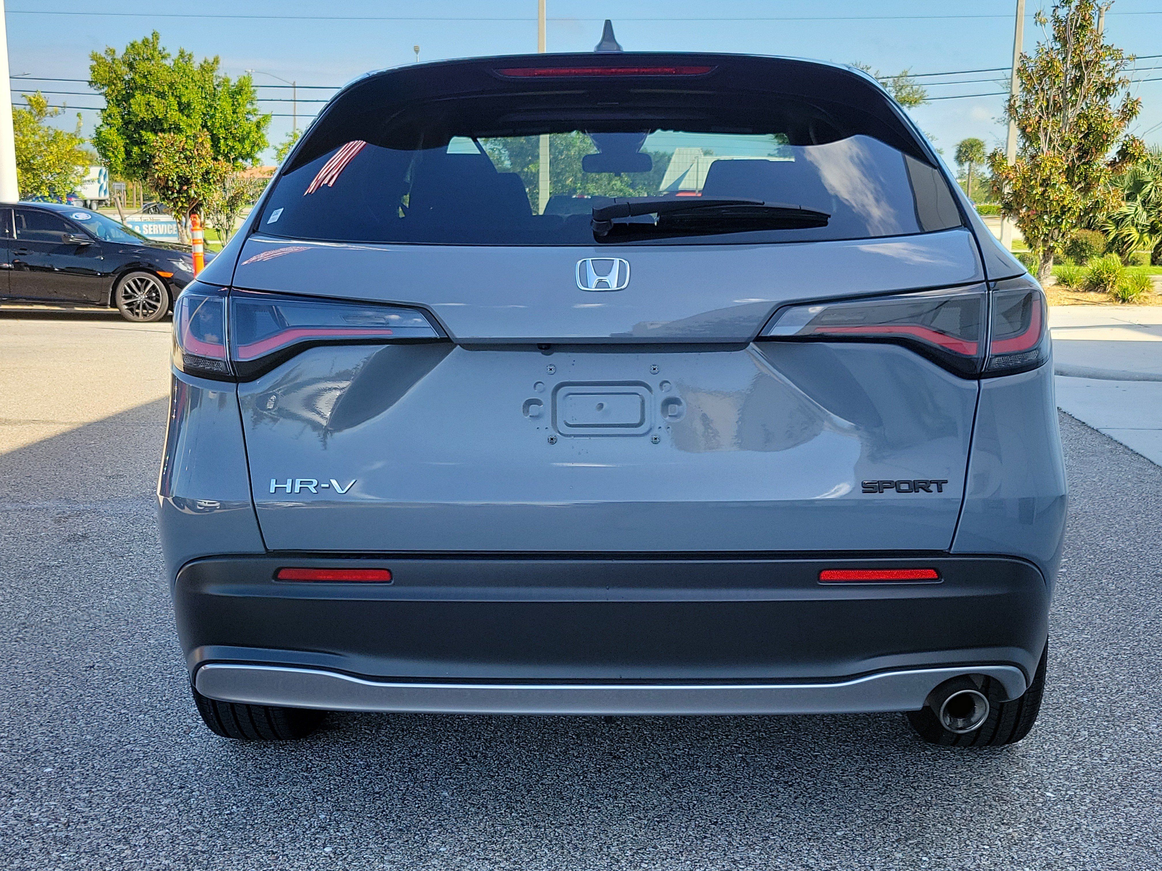 Used 2024 Honda HR-V Sport image 5